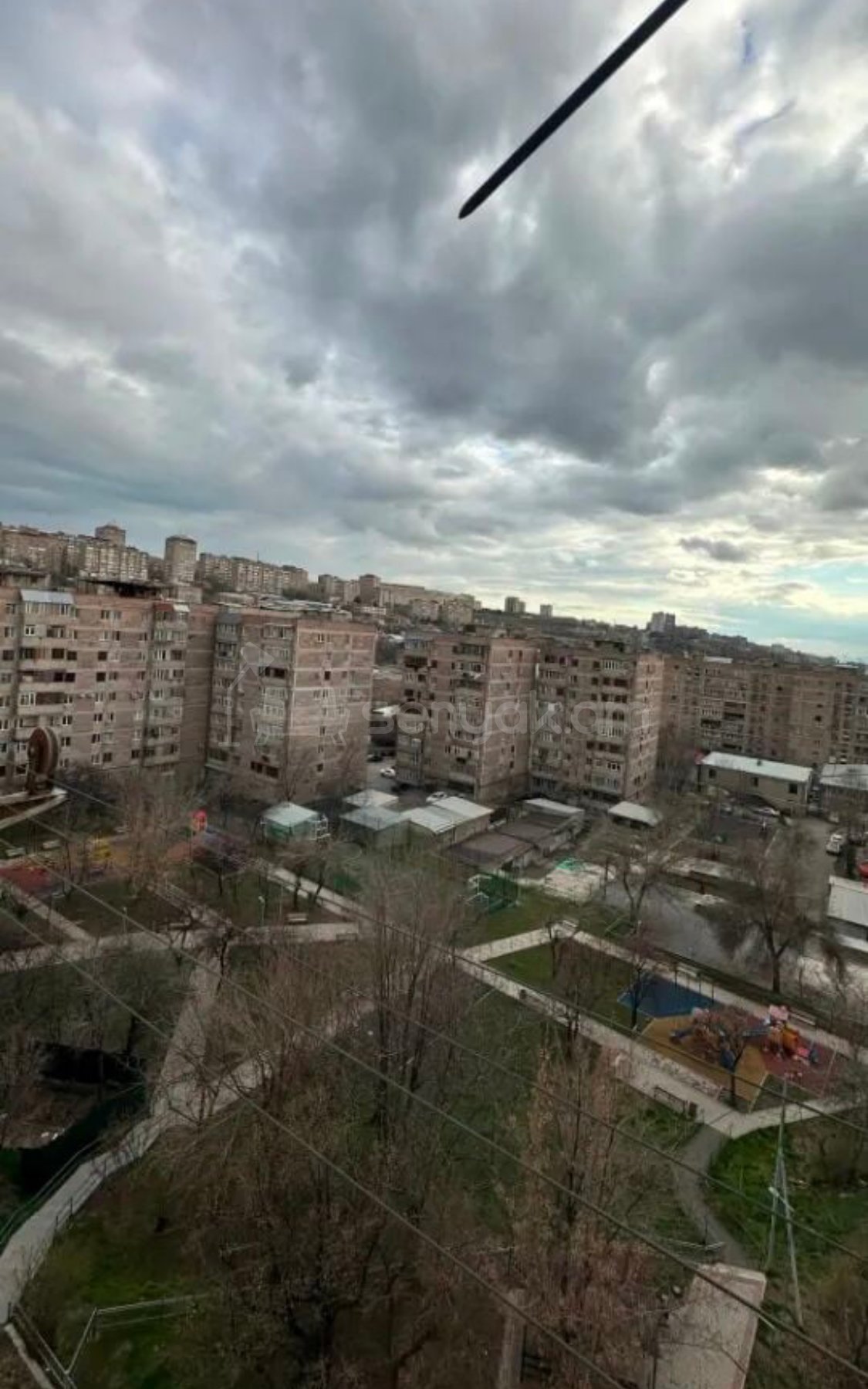 3 Սենյականոց Բնակարան, 80քմ, 8/9 հարկ, Պետական Վիճակում, Կահավորված