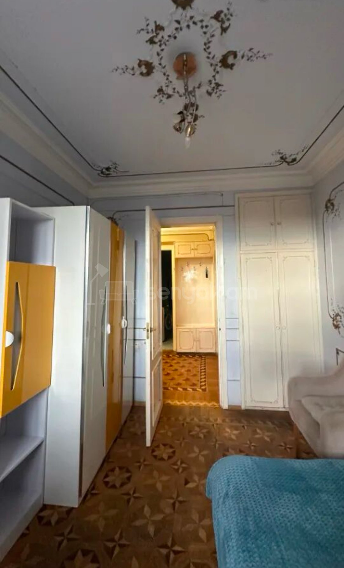 3 Սենյականոց Բնակարան, 80քմ, 8/9 հարկ, Պետական Վիճակում, Կահավորված