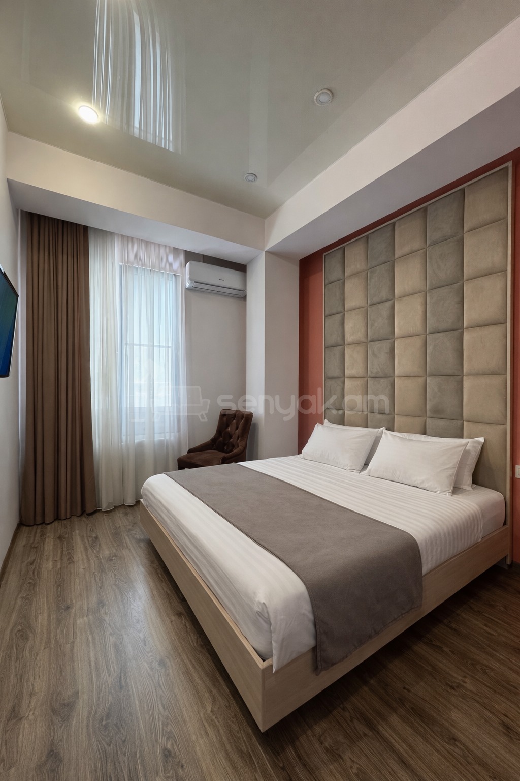 1 Սենյականոց Բնակարան Նորակառույցում, 20քմ, 2/3 հարկ, Դիզայներական Վերանորոգված