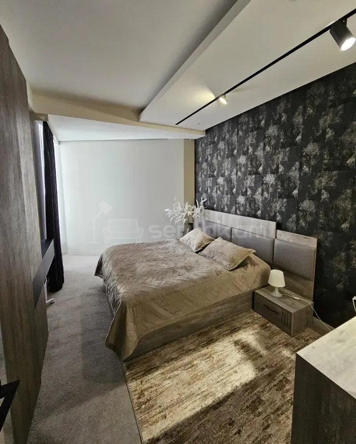 3 Սենյականոց Բնակարան Նորակառույցում, 82քմ, 6/8 հարկ, Դիզայներական Վերանորոգված