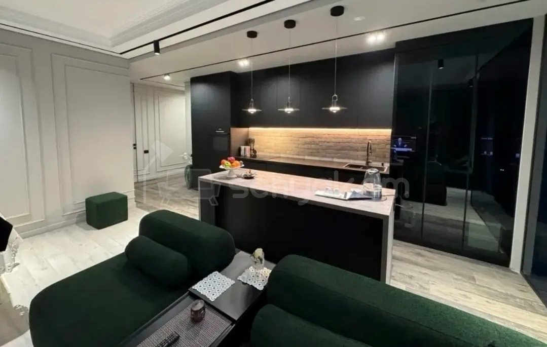 3 Սենյականոց Բնակարան Նորակառույցում, 82քմ, 6/8 հարկ, Դիզայներական Վերանորոգված