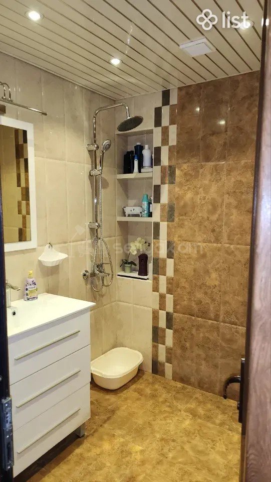 3 Սենյականոց Բնակարան, 80քմ, 6/9 հարկ, Կապիտալ Վերանորոգված, Կահավորված, Արևկող