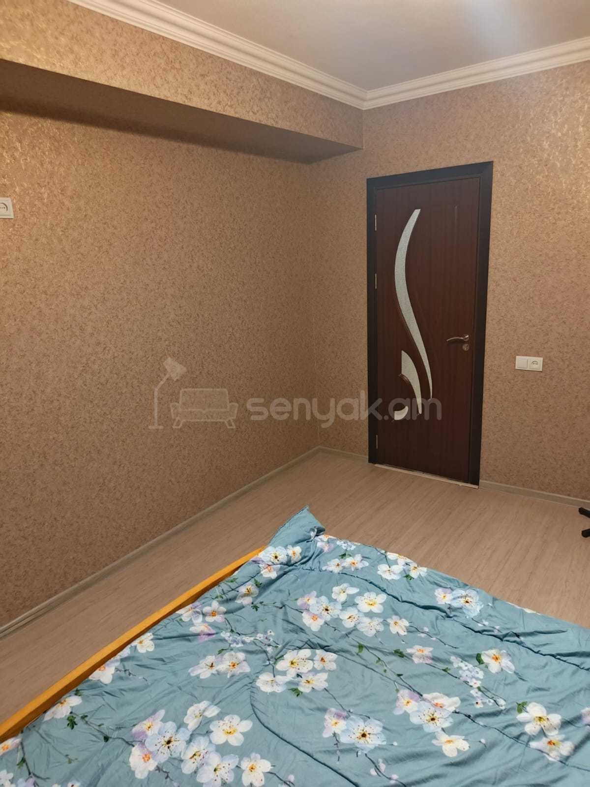 3 Սենյականոց Բնակարան, 90քմ, 8/14 հարկ, Կապիտալ Վերանորոգված, Կահավորված, Արևկող