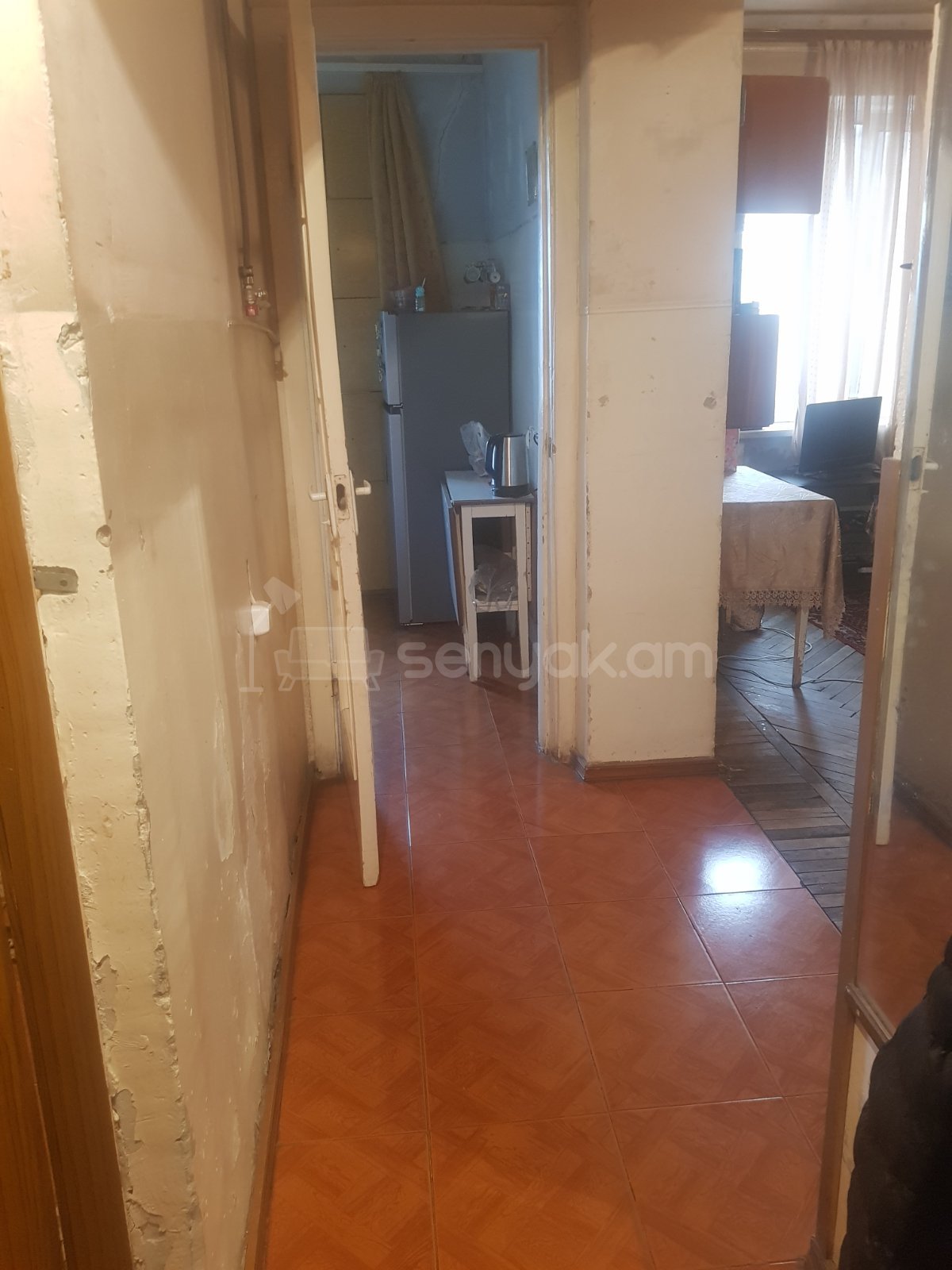 1 Սենյականոց Բնակարան, 40քմ, 4/4 հարկ, Նորմալ Վիճակում, Կահավորված