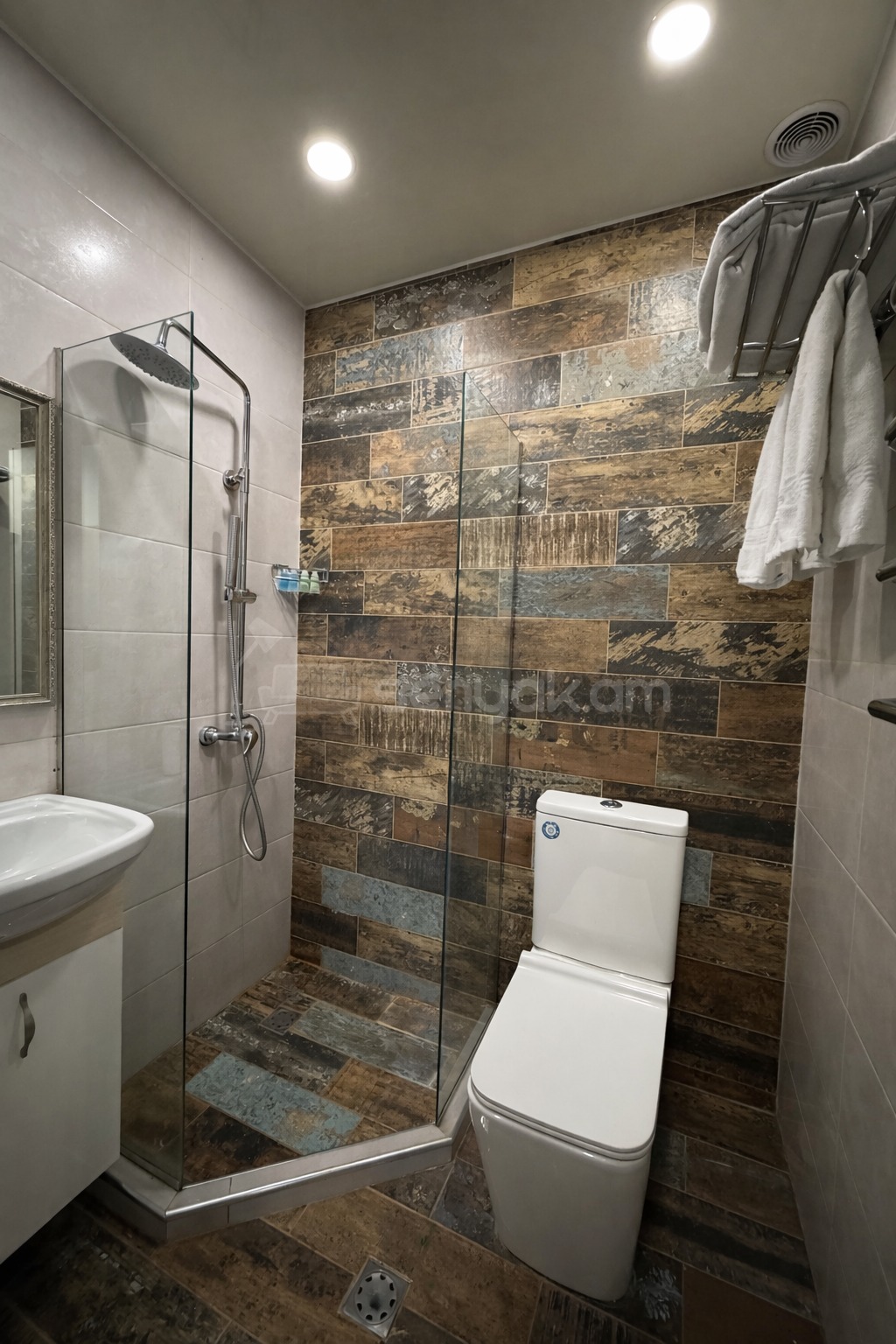 1 Սենյականոց Բնակարան Նորակառույցում, 20քմ, 3/3 հարկ, Դիզայներական Վերանորոգված