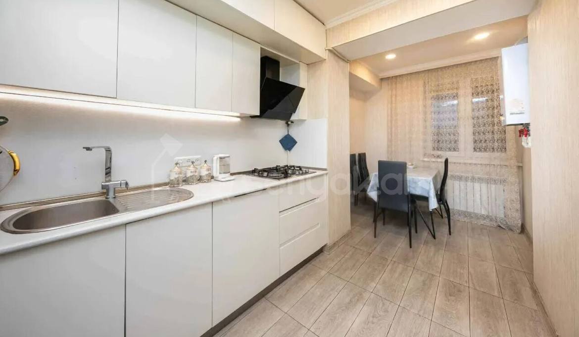 3 Սենյականոց Բնակարան, 93քմ, 13/16 հարկ, Դիզայներական Վերանորոգված