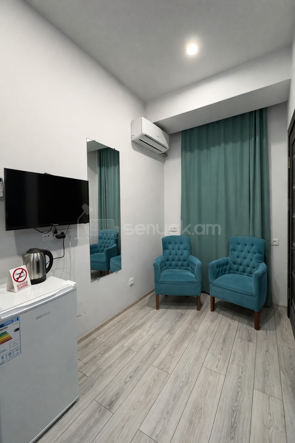 1 Սենյականոց Բնակարան Նորակառույցում, 20քմ, 3/3 հարկ, Դիզայներական Վերանորոգված