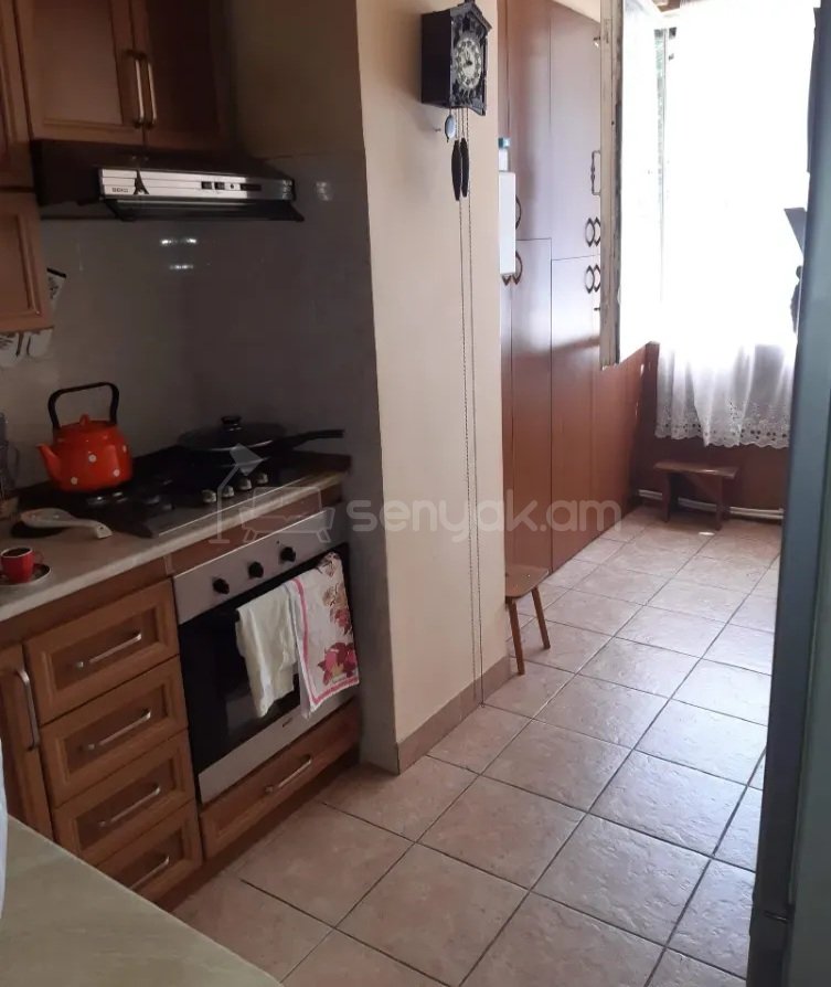 2 Սենյականոց Բնակարան Քարե Շենքում, 68քմ, 1/5 հարկ, Կապիտալ Վերանորոգված, Կահավորված