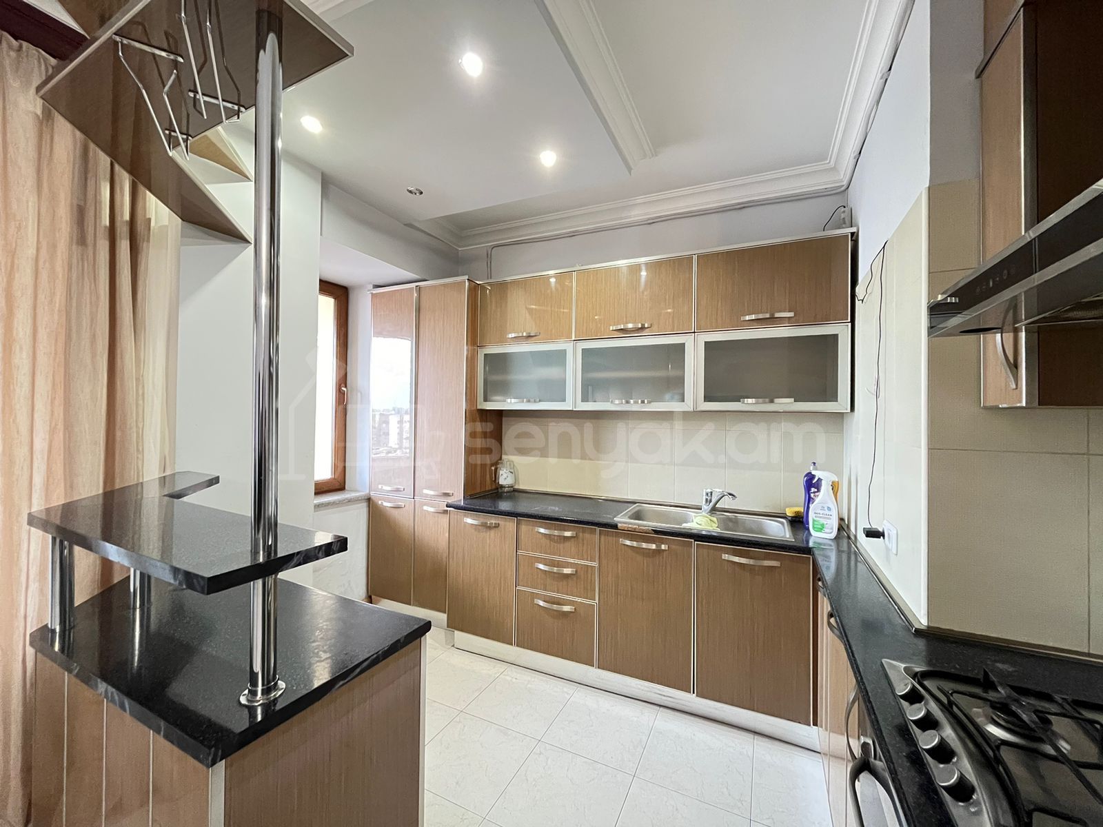 3 Սենյականոց Բնակարան Նորակառույցում, 100քմ, 8/12 հարկ, Կապիտալ Վերանորոգված, Կահավորված, Արևկող