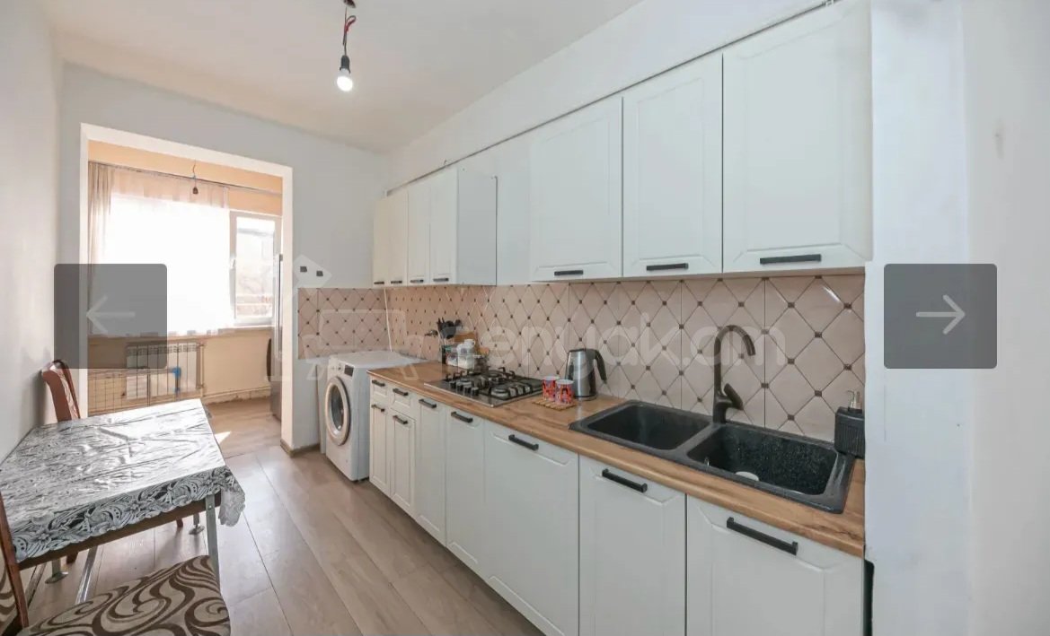 4 Սենյականոց Բնակարան Քարե Շենքում, 81քմ, 2/9 հարկ, Դիզայներական Վերանորոգված, Կահավորված