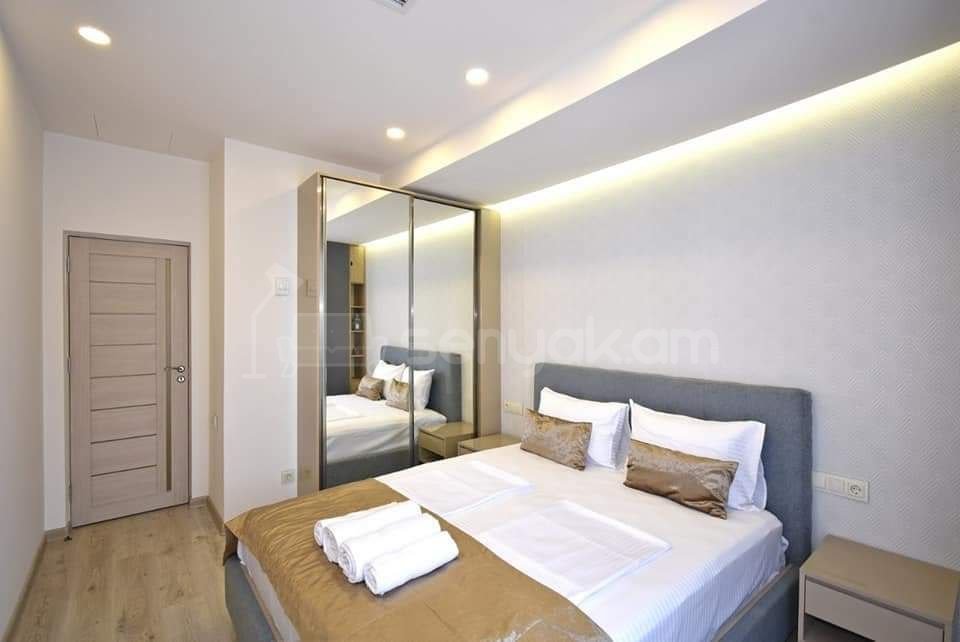 2 Սենյականոց Բնակարան Նորակառույցում, 50քմ, 5/15 հարկ, Դիզայներական Վերանորոգված