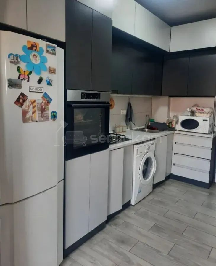 4 Սենյականոց Բնակարան, 90քմ, 7/9 հարկ, Կապիտալ Վերանորոգված