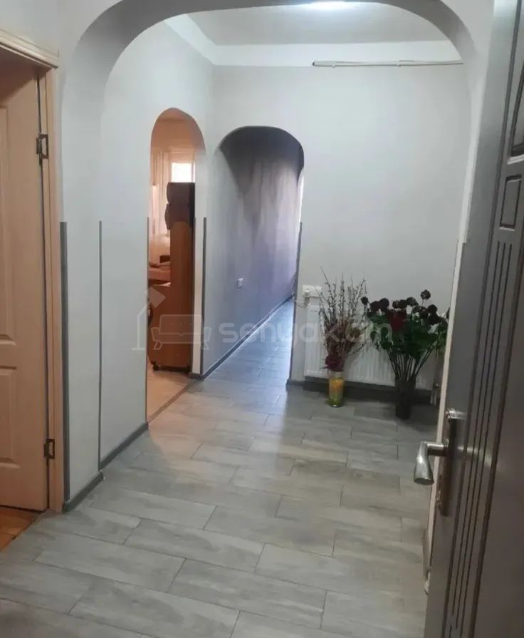 4 Սենյականոց Բնակարան, 90քմ, 7/9 հարկ, Կապիտալ Վերանորոգված