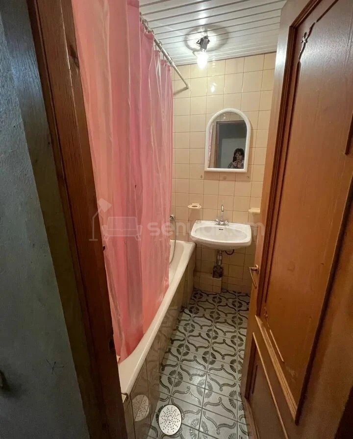 3 Սենյականոց Բնակարան, 91քմ, 9/12 հարկ, Նորմալ Վիճակում