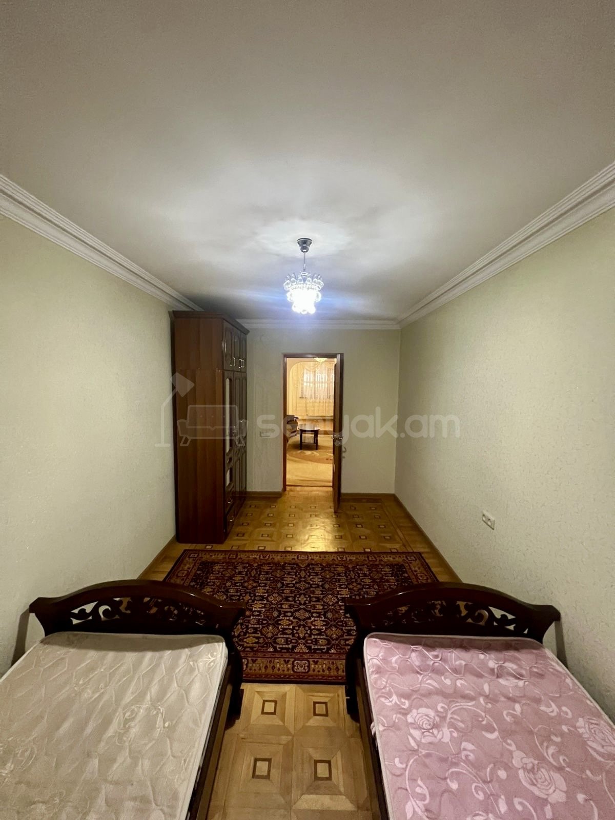 2 Սենյականոց Բնակարան, 65քմ, 2/4 հարկ, Կապիտալ Վերանորոգված, Կահավորված