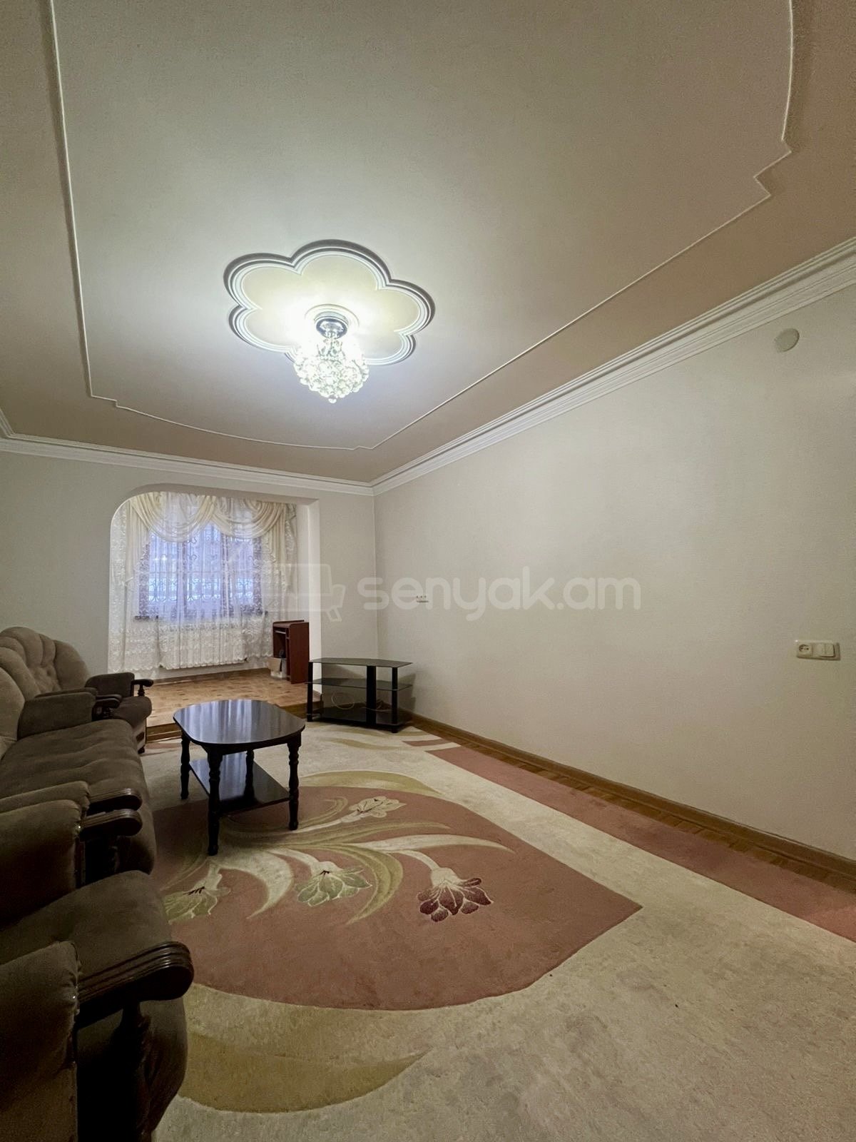 2 Սենյականոց Բնակարան, 65քմ, 2/4 հարկ, Կապիտալ Վերանորոգված, Կահավորված