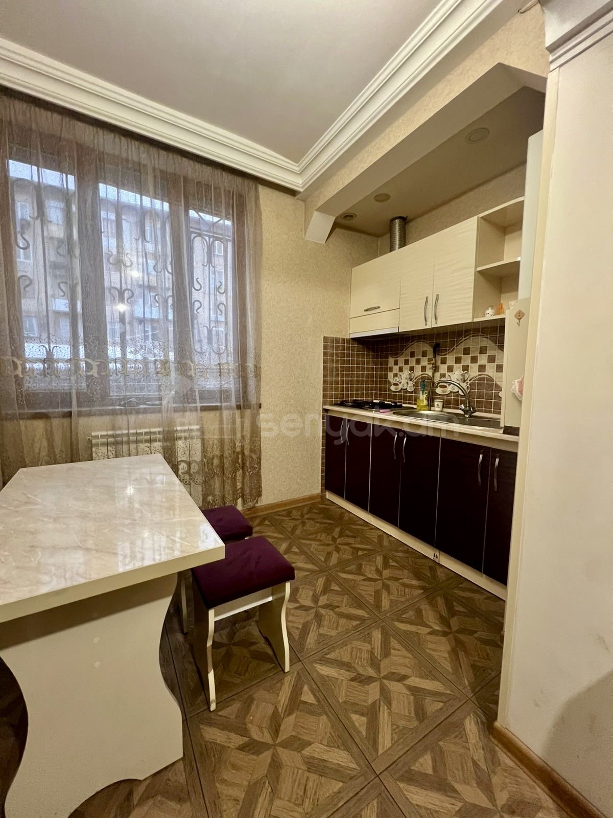 2 Սենյականոց Բնակարան, 65քմ, 2/4 հարկ, Կապիտալ Վերանորոգված, Կահավորված