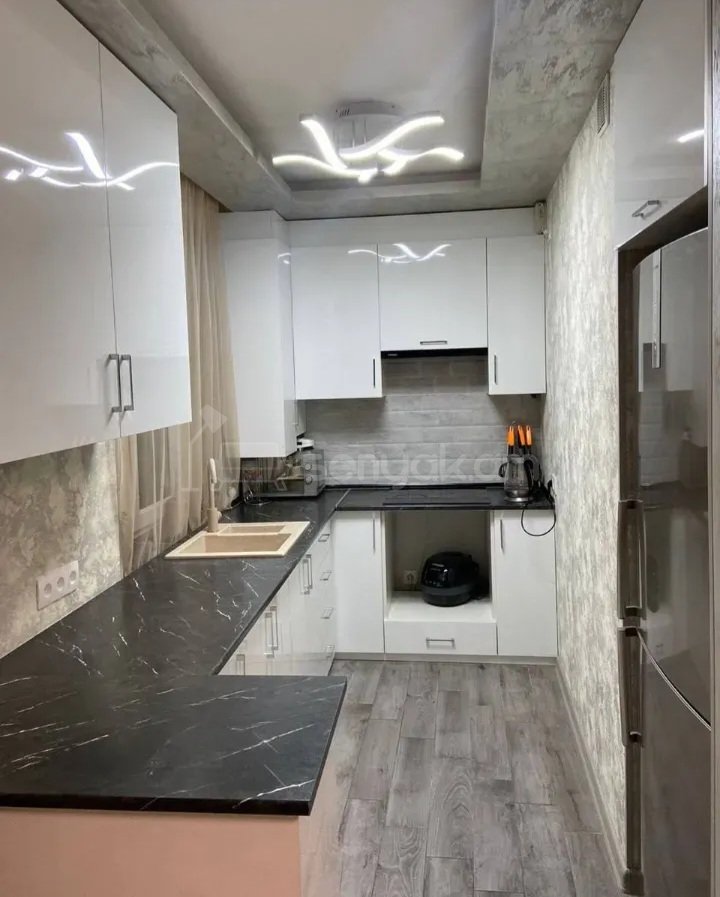 2 Սենյականոց Բնակարան Քարե Շենքում, 48քմ, 2/5 հարկ, Կապիտալ Վերանորոգված, Կահավորված