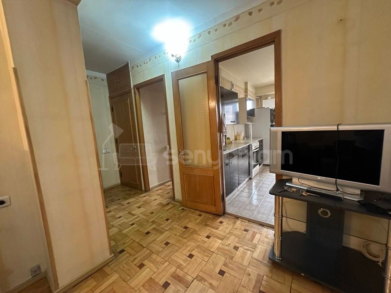 3 Սենյականոց Բնակարան, 78քմ, 3/9 հարկ, Նորմալ Վիճակում