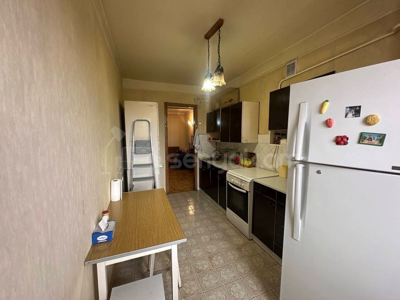 3 Սենյականոց Բնակարան, 78քմ, 3/9 հարկ, Նորմալ Վիճակում