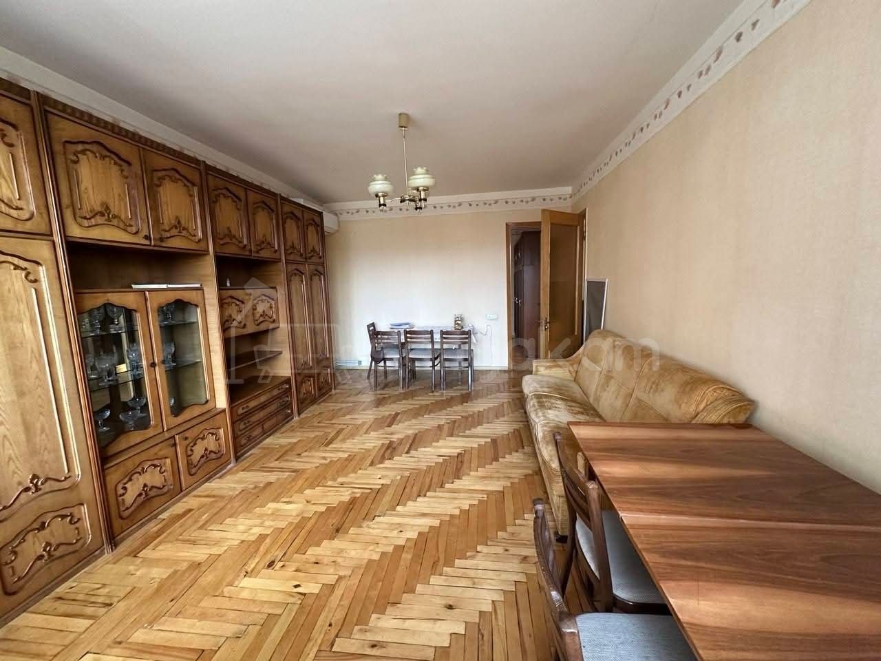 3 Սենյականոց Բնակարան, 78քմ, 3/9 հարկ, Նորմալ Վիճակում