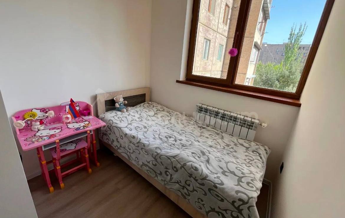 2 Սենյականոց Բնակարան, 42քմ, 5/9 հարկ, Դիզայներական Վերանորոգված