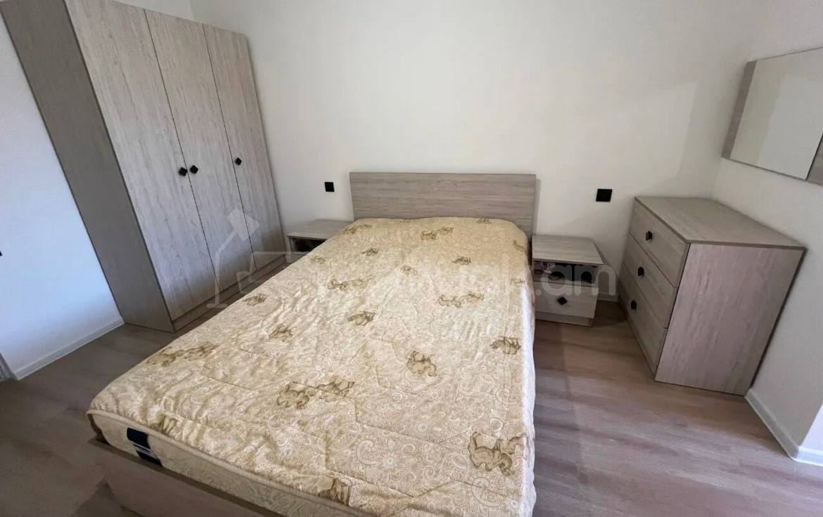 2 Սենյականոց Բնակարան, 42քմ, 5/9 հարկ, Կապիտալ Վերանորոգված