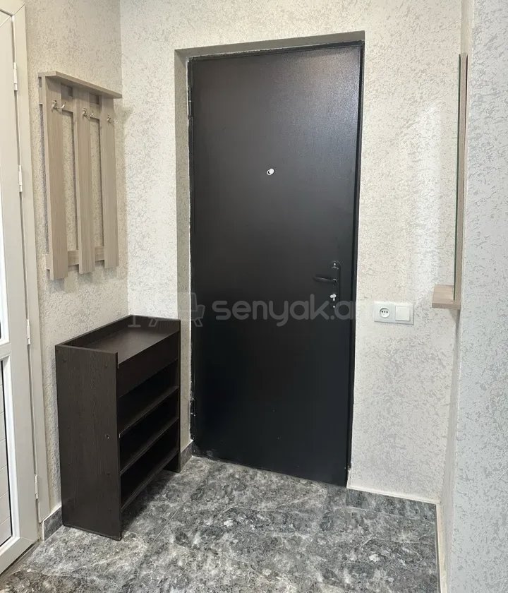 2 Սենյականոց Բնակարան Քարե Շենքում, 45քմ, 2/2 հարկ, Կապիտալ Վերանորոգված, Կահավորված