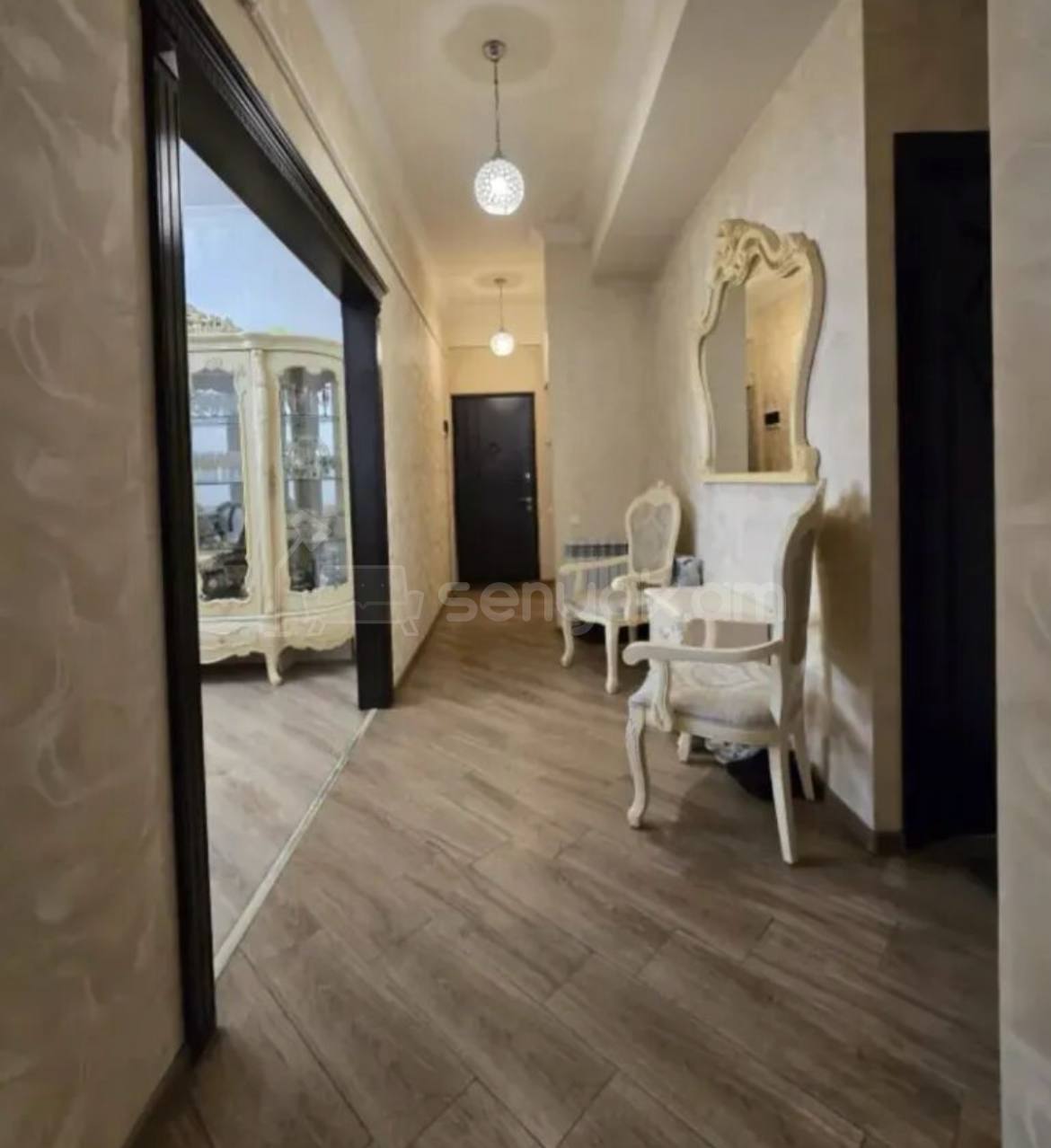 3 Սենյականոց Բնակարան, 104քմ, 8/20 հարկ, Կապիտալ Վերանորոգված