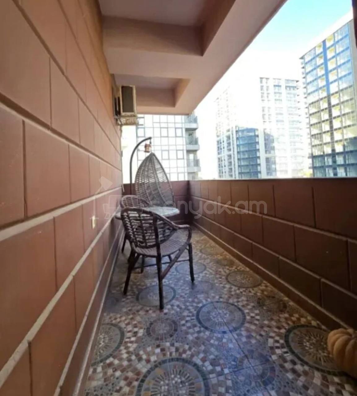 3 Սենյականոց Բնակարան, 104քմ, 8/20 հարկ, Կապիտալ Վերանորոգված