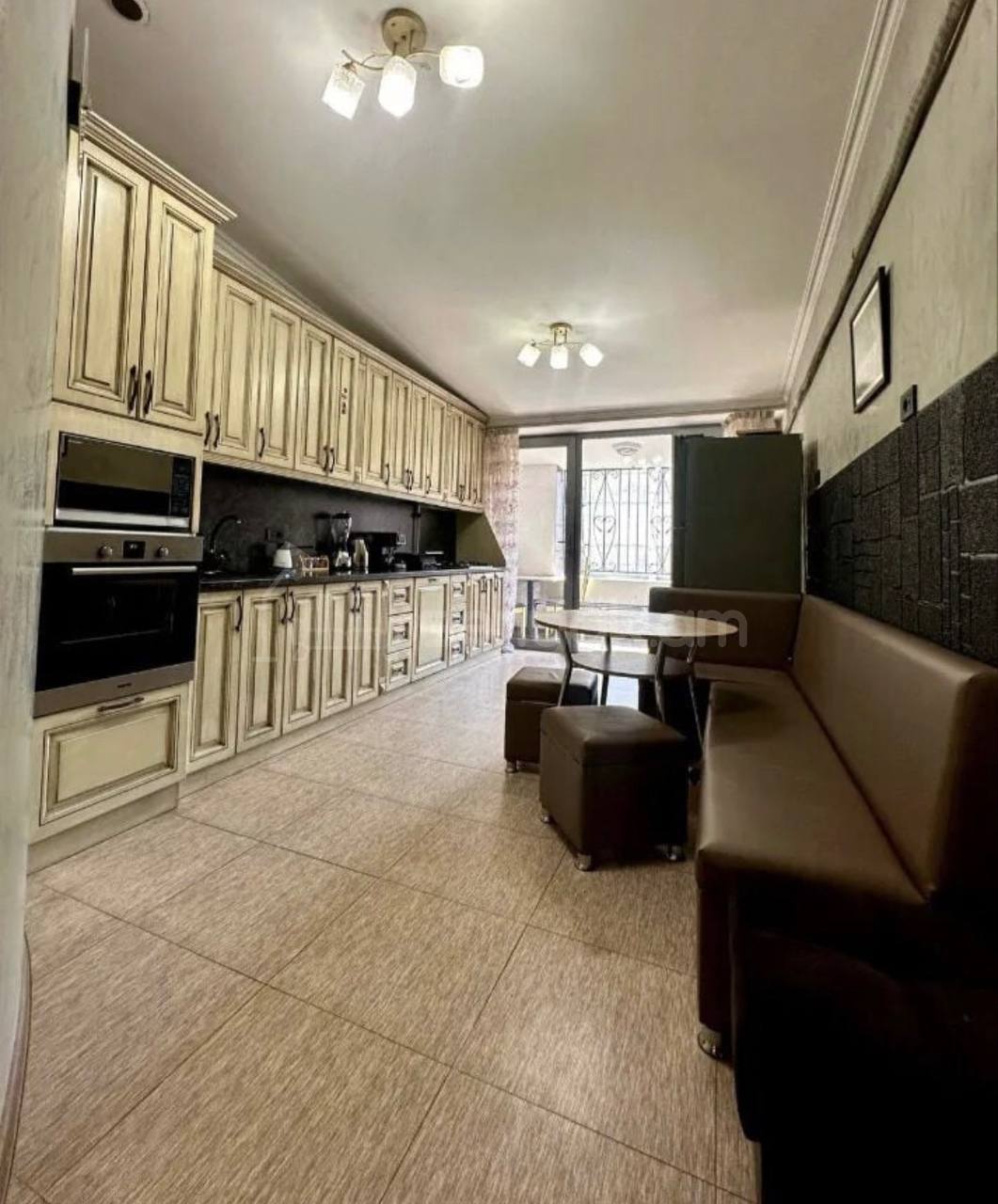 5 Սենյականոց Բնակարան, 134քմ, 10/10 հարկ, Կապիտալ Վերանորոգված