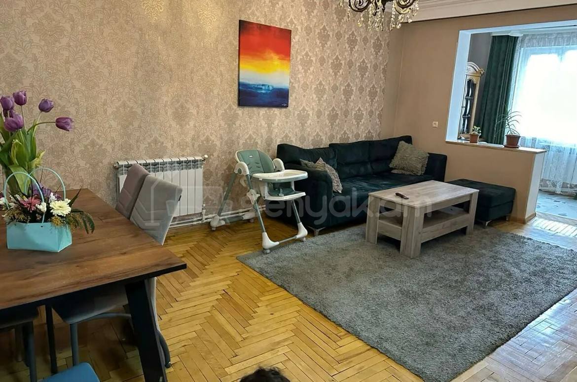 3 Սենյականոց Բնակարան, 76քմ, 6/9 հարկ, Կապիտալ Վերանորոգված, Կահավորված