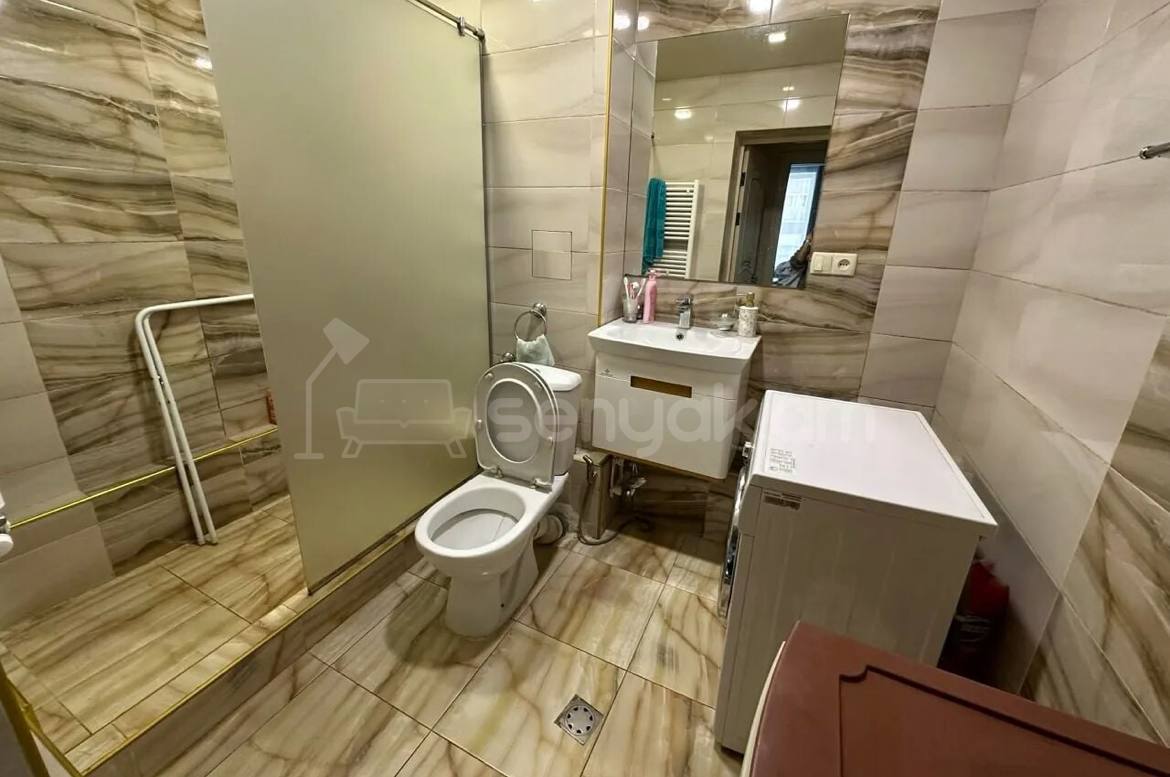 3 Սենյականոց Բնակարան, 76քմ, 6/9 հարկ, Կապիտալ Վերանորոգված, Կահավորված, Արևկող