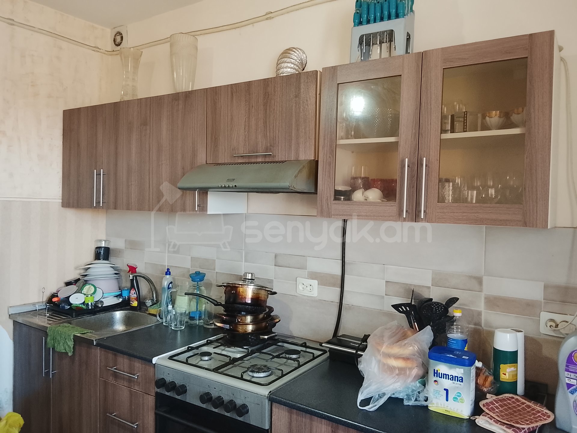 3 Սենյականոց Բնակարան, 80քմ, 11/14 հարկ, Նորմալ Վիճակում