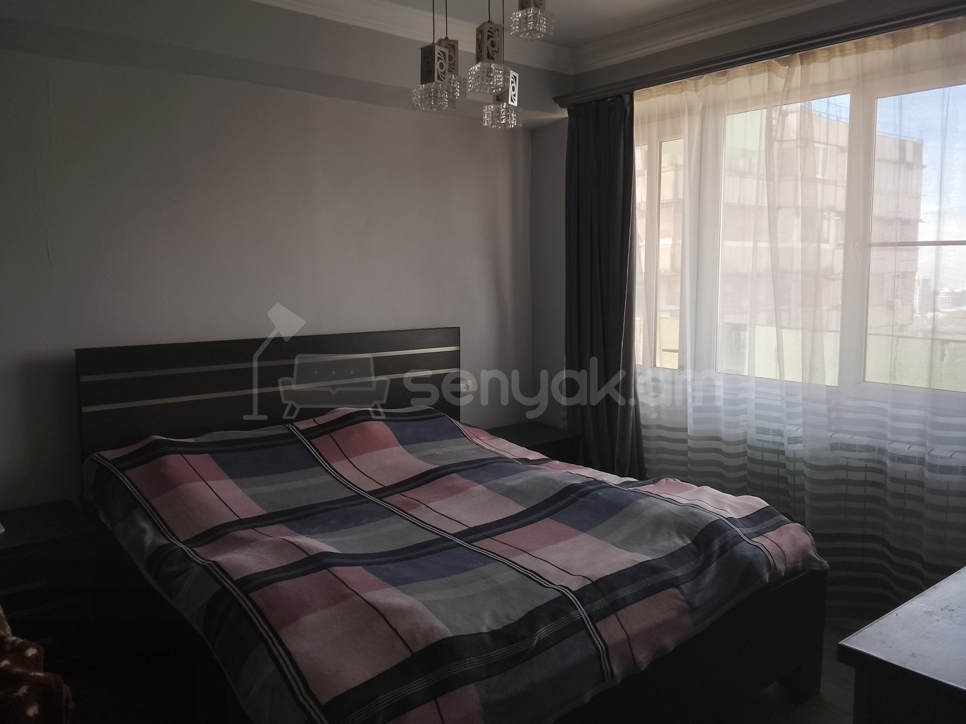 3 Սենյականոց Բնակարան, 80քմ, 11/14 հարկ, Նորմալ Վիճակում