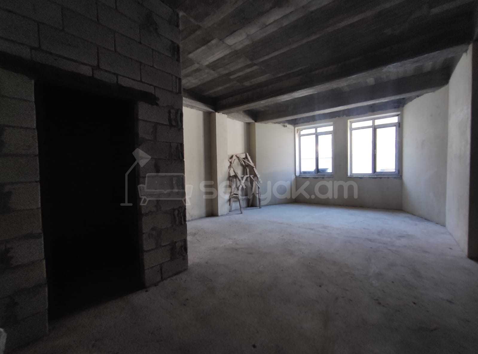 2 Սենյականոց Բնակարան Նորակառույցում, 52քմ, 1/3 հարկ, Զրոյական Վիճակում