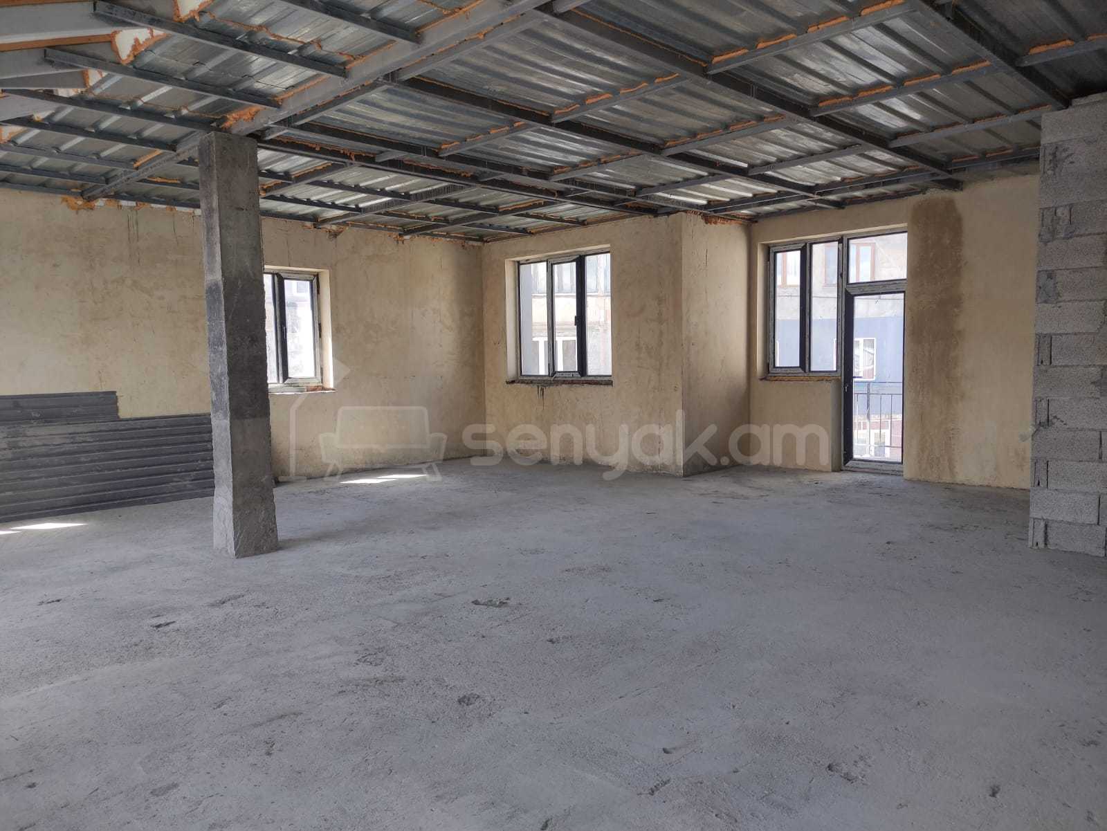 3 Սենյականոց Բնակարան Նորակառույցում, 115քմ, 3/3 հարկ, Զրոյական Վիճակում