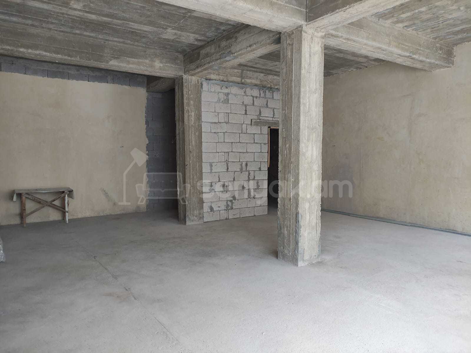 2 Սենյականոց Բնակարան Նորակառույցում, 73քմ, 1/3 հարկ, Զրոյական Վիճակում