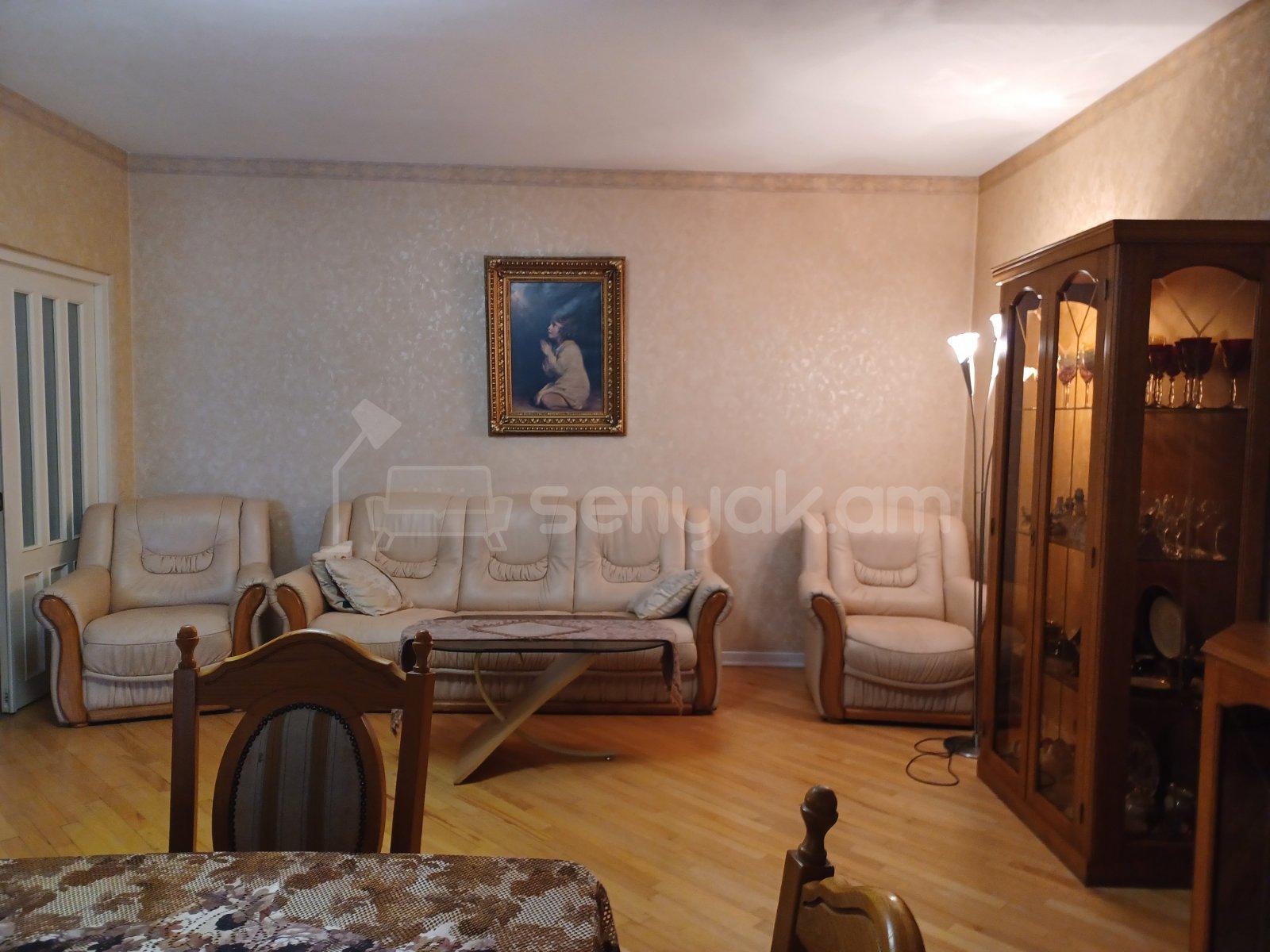 3 Սենյականոց Բնակարան, 75քմ, 6/9 հարկ, Կապիտալ Վերանորոգված, Կահավորված, Արևկող