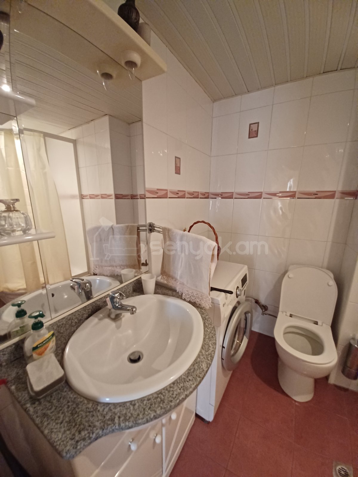 3 Սենյականոց Բնակարան, 75քմ, 6/9 հարկ, Կապիտալ Վերանորոգված, Կահավորված, Արևկող