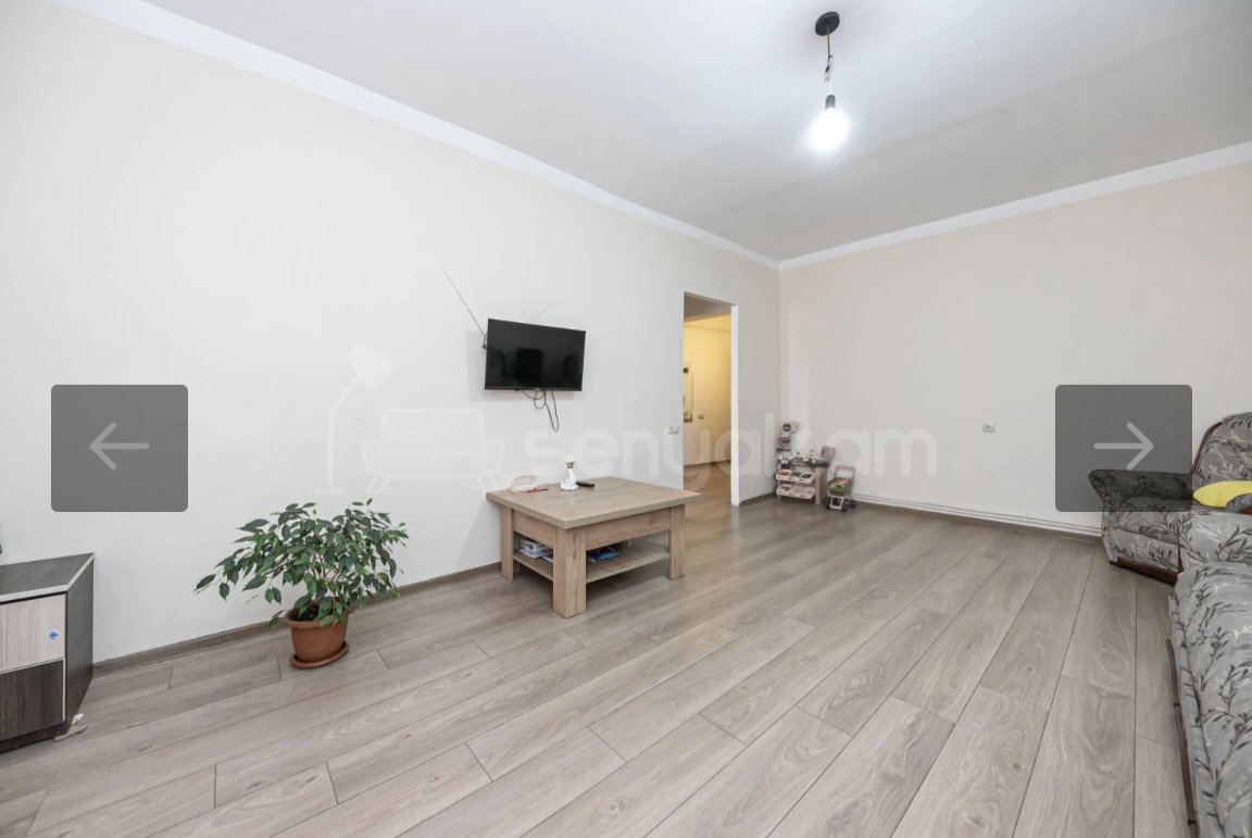 4 Սենյականոց Բնակարան, 90քմ, 2/9 հարկ, Նորմալ Վիճակում, Կահավորված