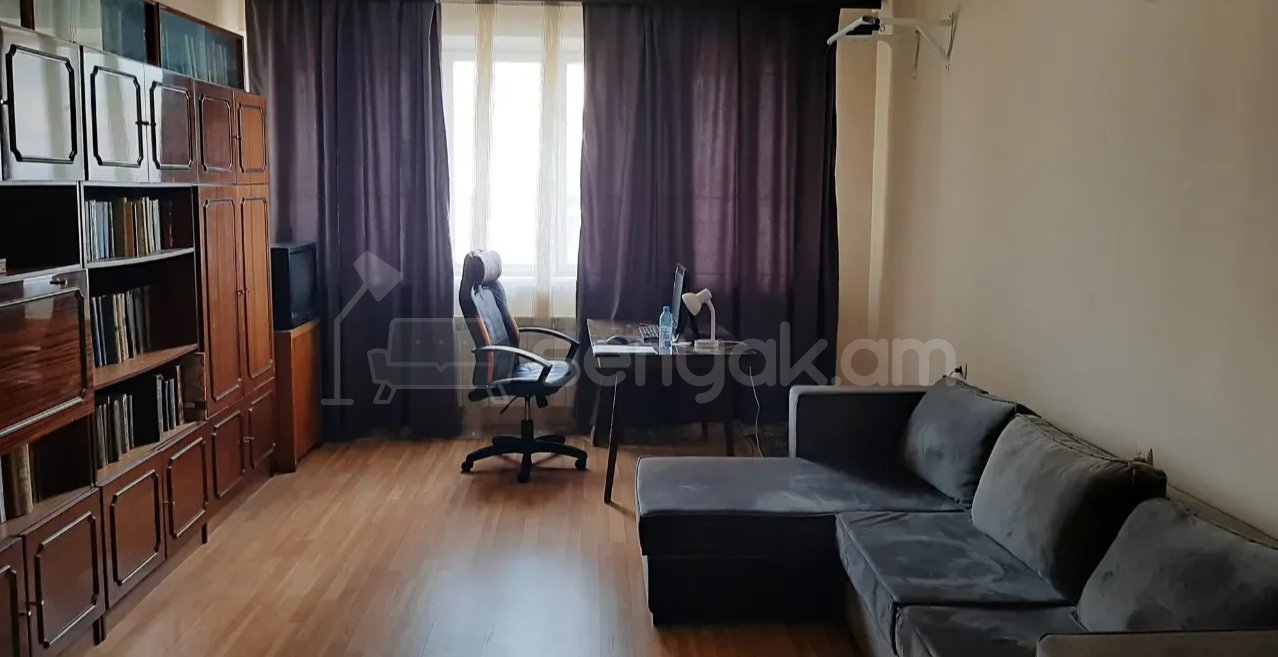 3 Սենյականոց Բնակարան, 80քմ, 7/9 հարկ, Նորմալ Վիճակում, Կահավորված