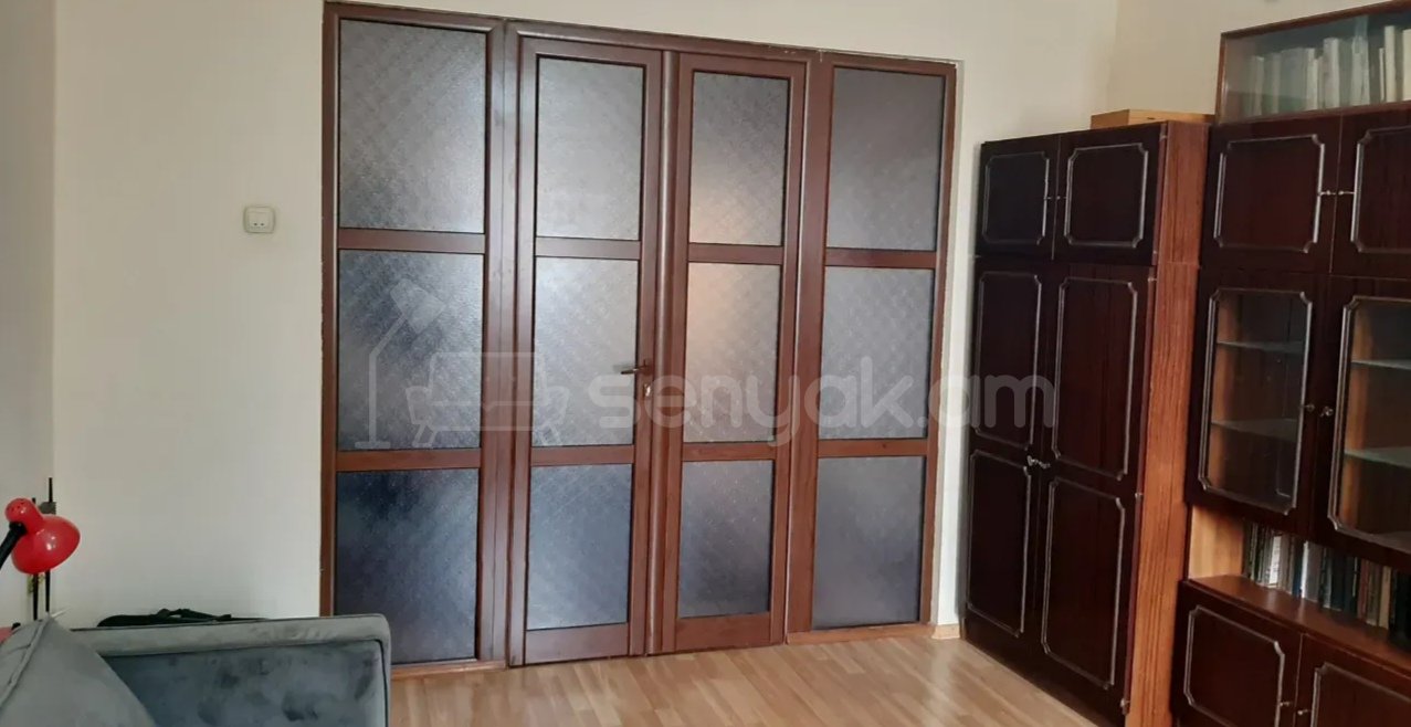 3 Սենյականոց Բնակարան, 80քմ, 7/9 հարկ, Նորմալ Վիճակում, Կահավորված