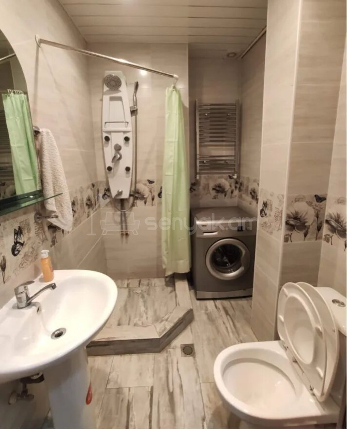 3 Սենյականոց Բնակարան Քարե Շենքում, 60քմ, 2/3 հարկ, Կապիտալ Վերանորոգված, Կահավորված