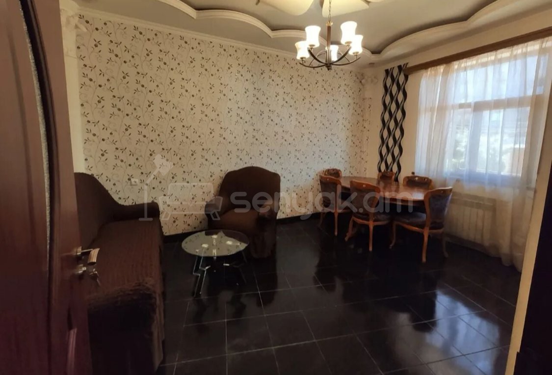 3 Սենյականոց Բնակարան Քարե Շենքում, 60քմ, 2/3 հարկ, Կապիտալ Վերանորոգված, Կահավորված