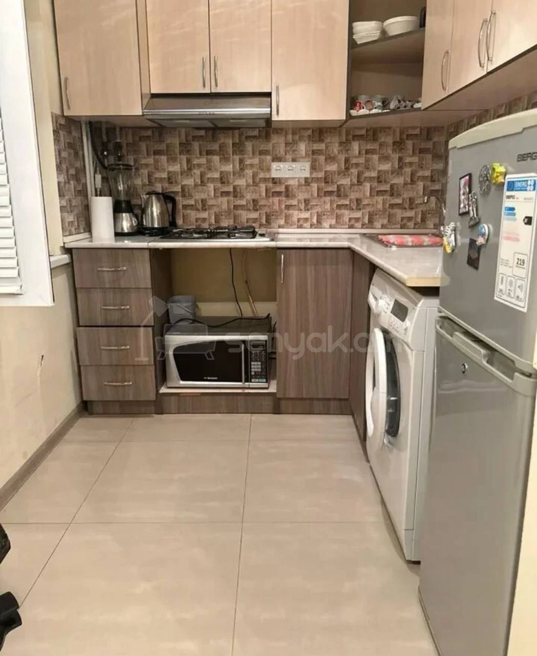 2 Սենյականոց Բնակարան, 41քմ, 6/9 հարկ, Կապիտալ Վերանորոգված, Կահավորված