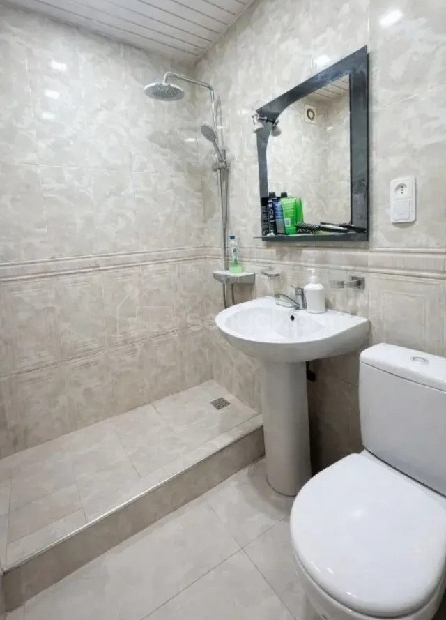 2 Սենյականոց Բնակարան, 50քմ, 4/4 հարկ, Կապիտալ Վերանորոգված