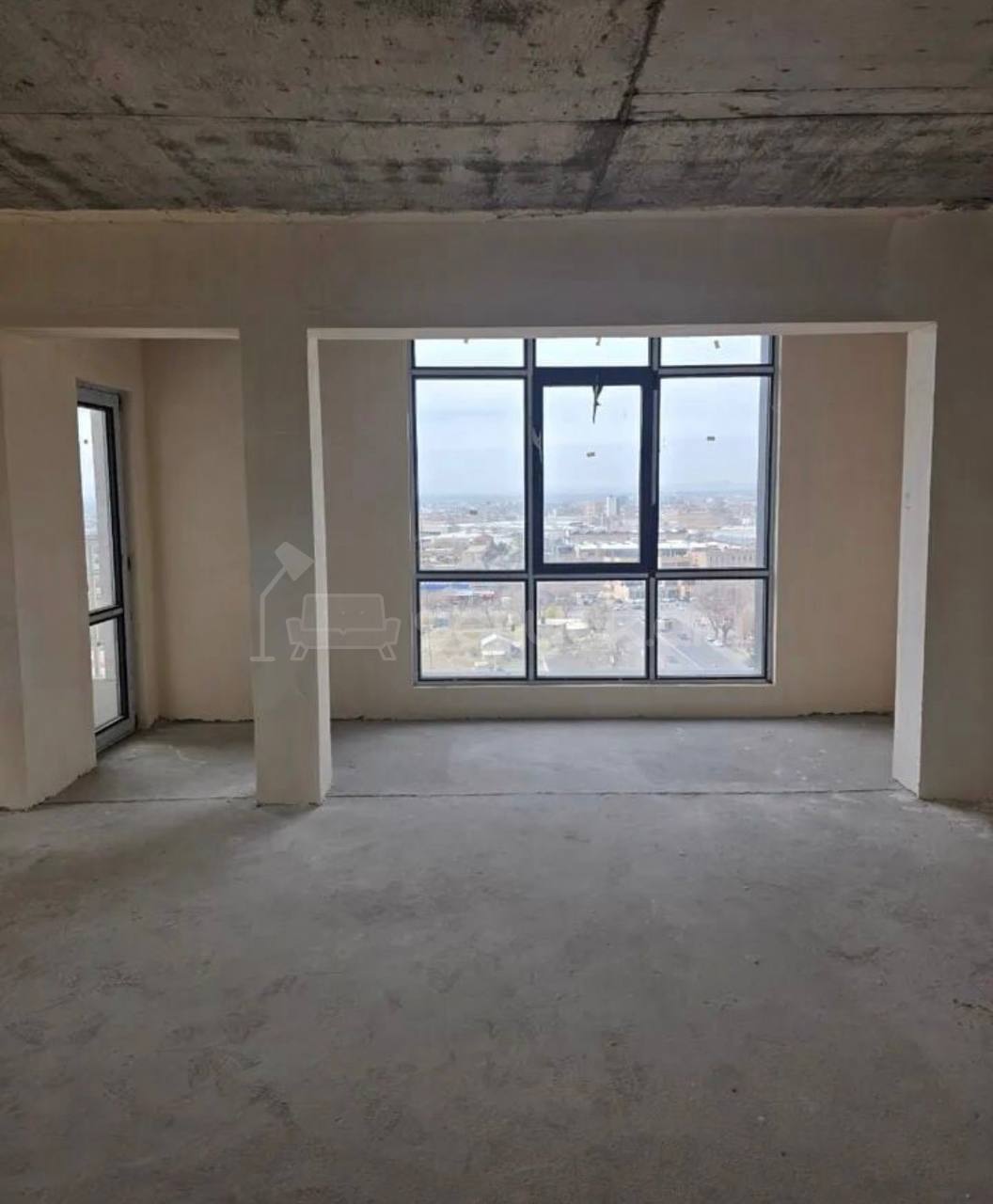 4 Սենյականոց Բնակարան, 117քմ, 12/19 հարկ, Զրոյական Վիճակում