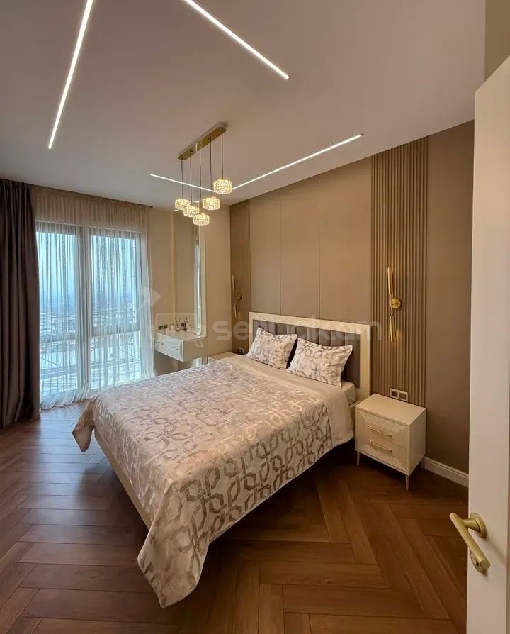 3 Սենյականոց Բնակարան Նորակառույցում, 71քմ, 10/15 հարկ, Դիզայներական Վերանորոգված