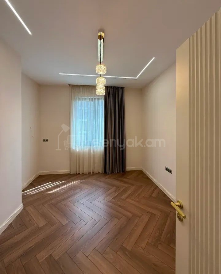 3 Սենյականոց Բնակարան Նորակառույցում, 71քմ, 10/15 հարկ, Դիզայներական Վերանորոգված